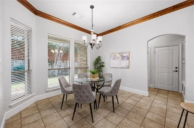 Photo of 620 Highview Lane