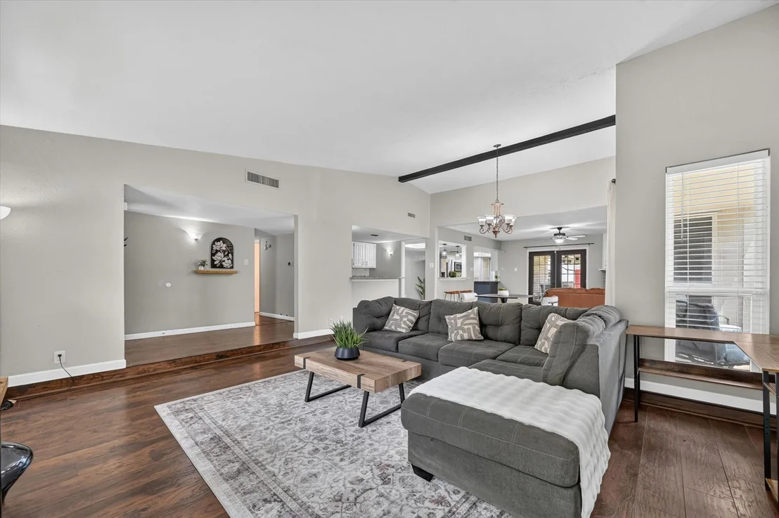 Photo of 2021 Emory Oak Drive