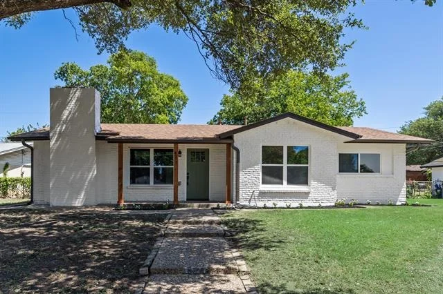 Photo of 4577 Silversprings Drive