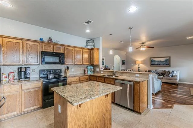 Photo of 8515 Lamplight Court