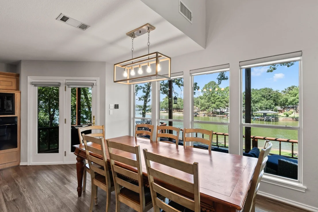 Photo of 5366 Point LaVista