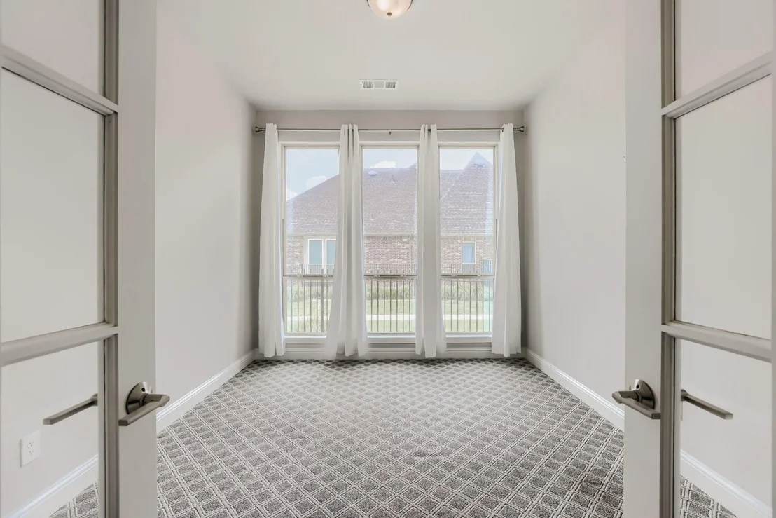 Photo of 800 Agave Drive