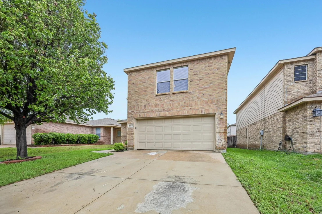 Photo of 8820 Valley River Drive