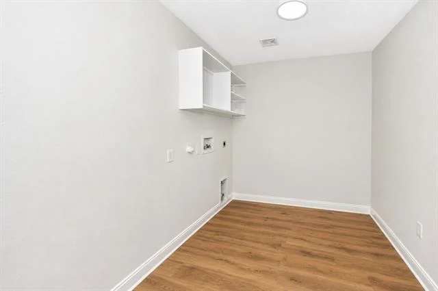 Photo of 1253 Topeka Drive