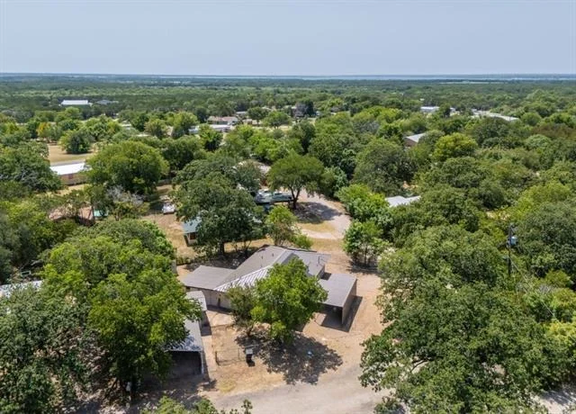 Photo of 126 Post Oak Bend
