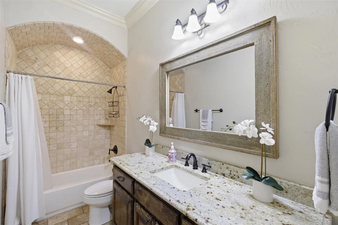 Photo of 1025 Cedar Glen Trail