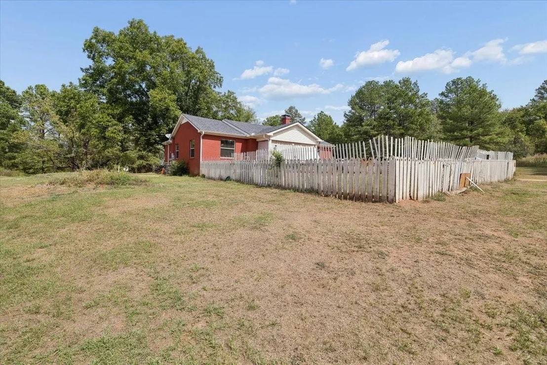 Photo of 9462 County Road 147 W