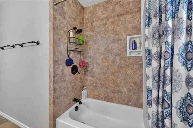 Photo of 745 Carol Lane