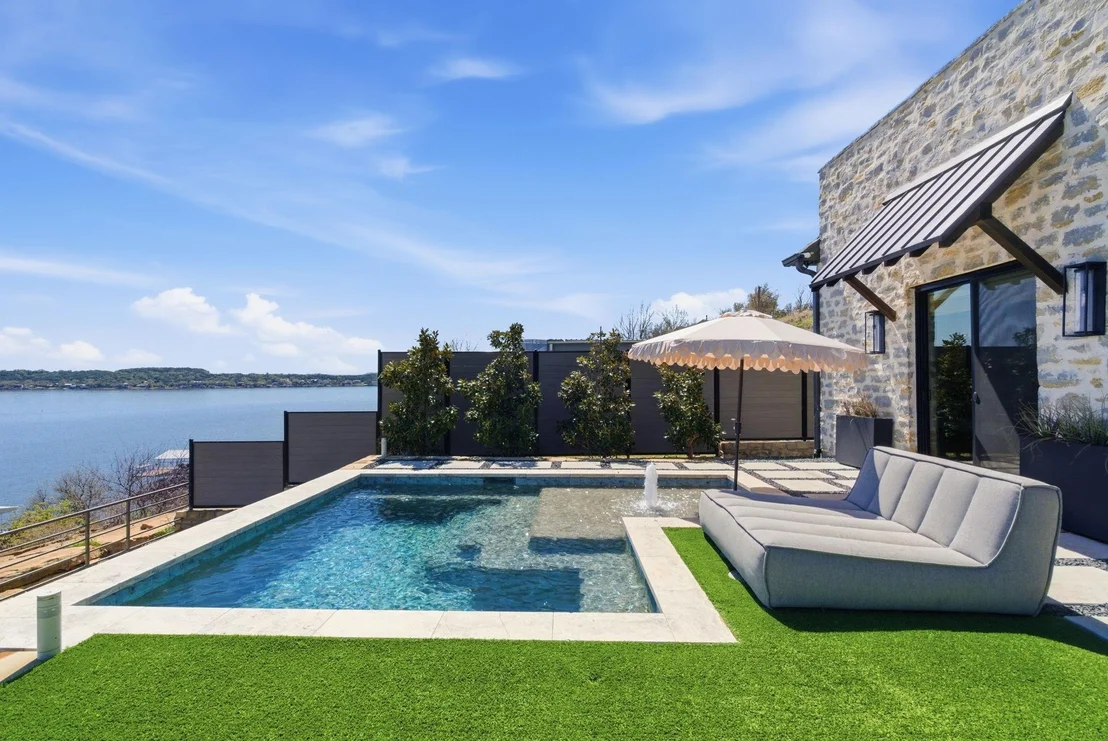 Photo of 5405 Edgewater Drive