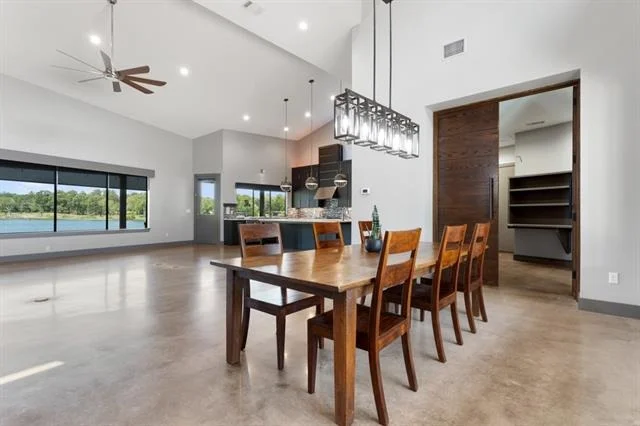 Photo of 24116 Sun Ridge Road