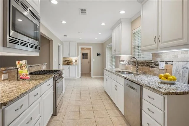 Photo of 319 High Brook Drive