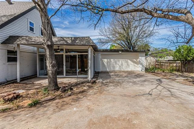 Photo of 1160 Harrison Lane