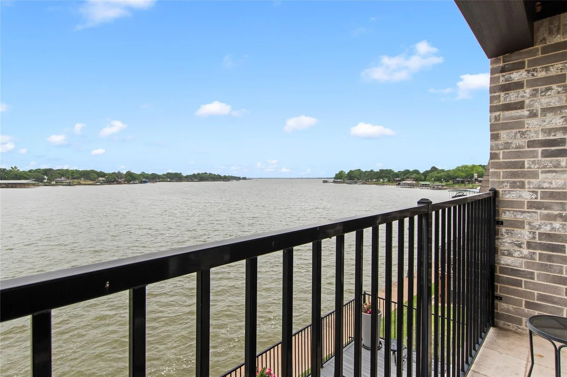 Photo of 164 Marina Drive
