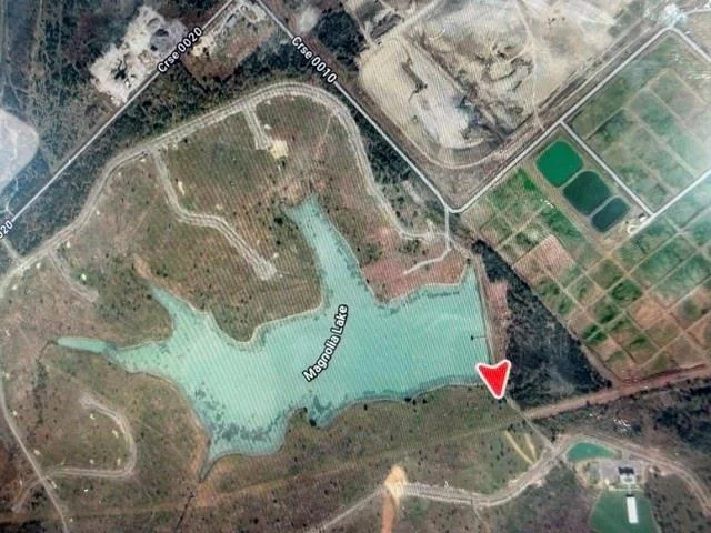 Photo of Lot 53 Water front club