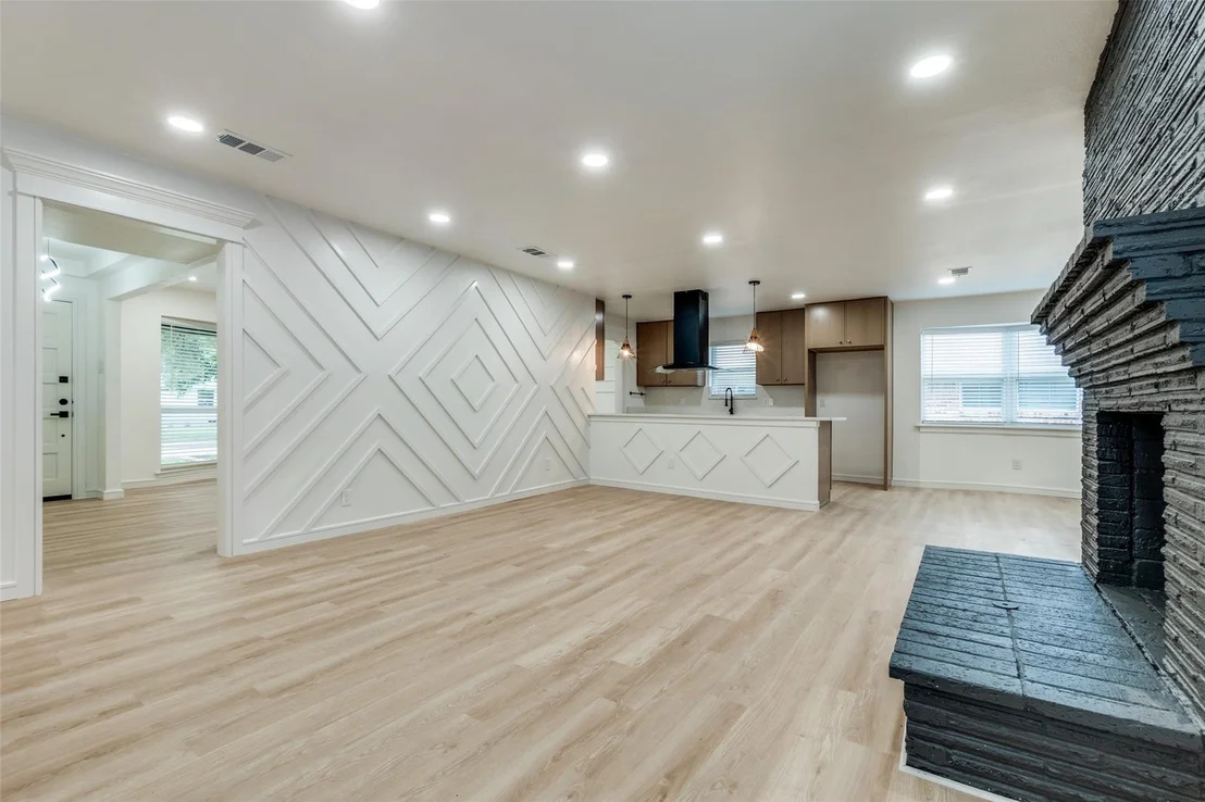 Photo of 5323 Blaney Way