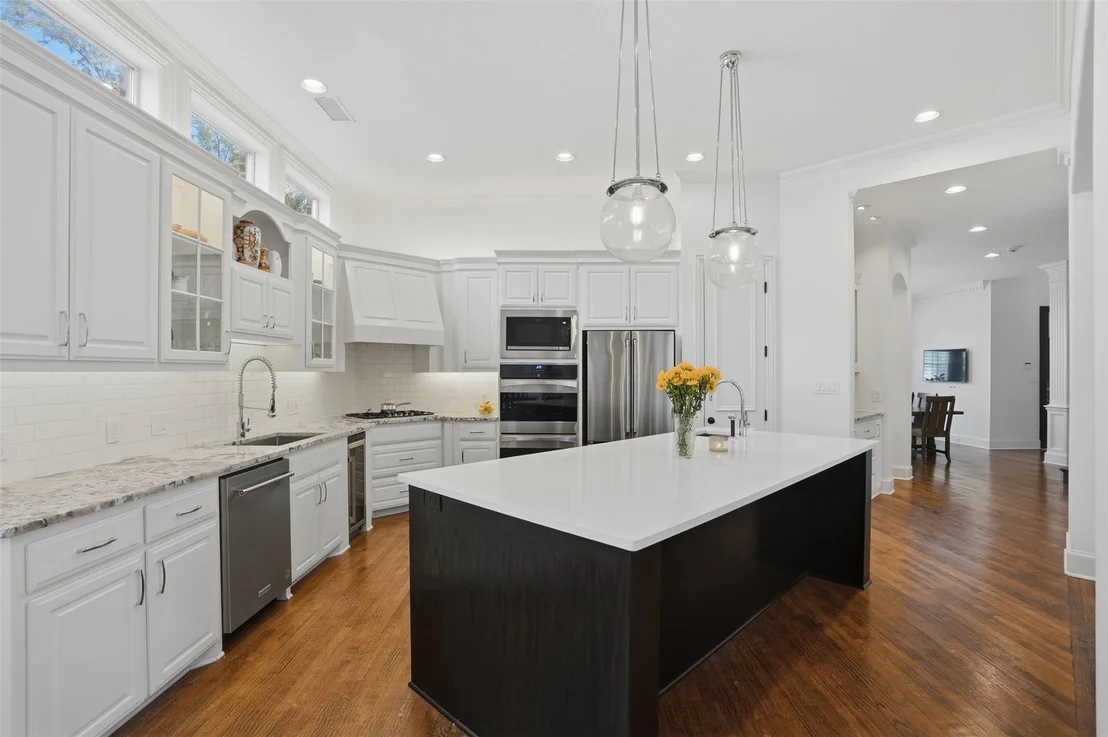 Photo of 3509 Lakebrook Drive