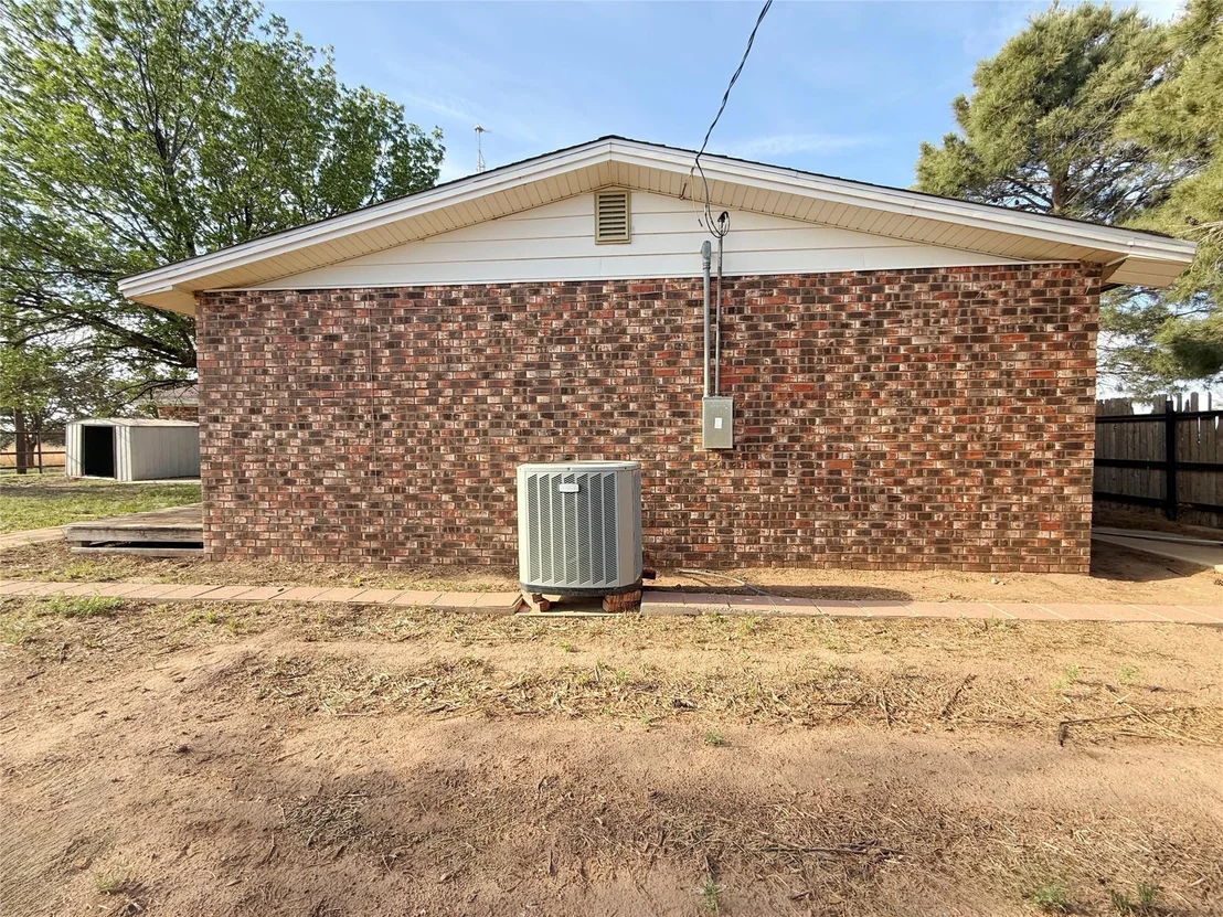 Photo of 337 County Road 692