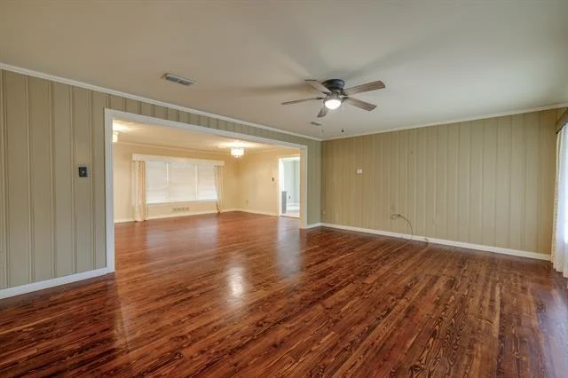 Photo of 817 Rivercrest Drive