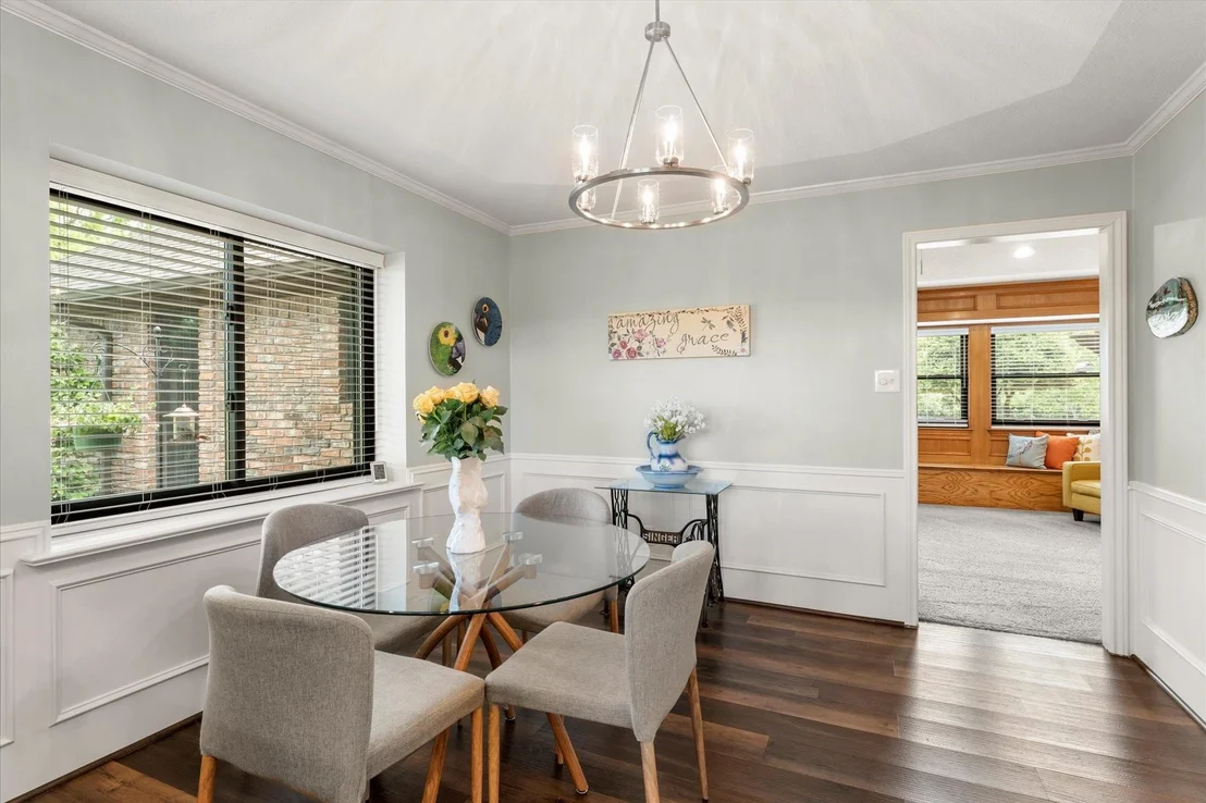 Photo of 10612 Live Oak Drive