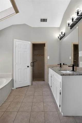 Photo of 6057 Hillglen Drive