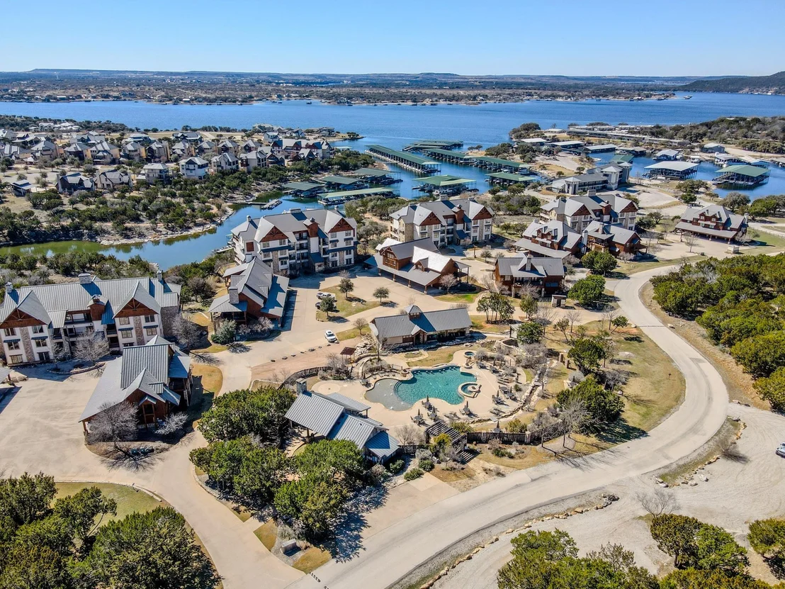 Photo of 1011 Grandview Drive