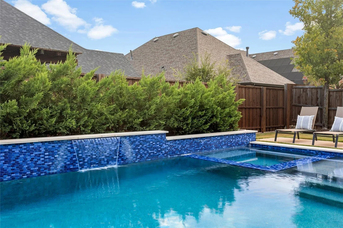 Photo of 1581 Turnberry Drive