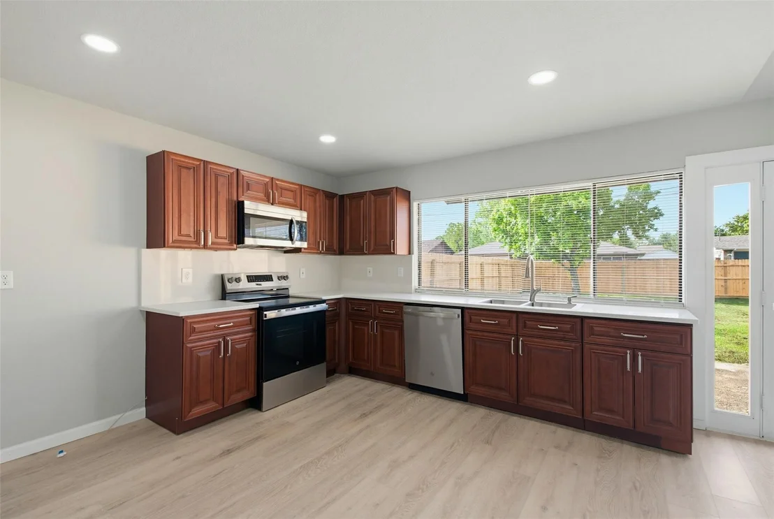 Photo of 8718 Vernon Drive