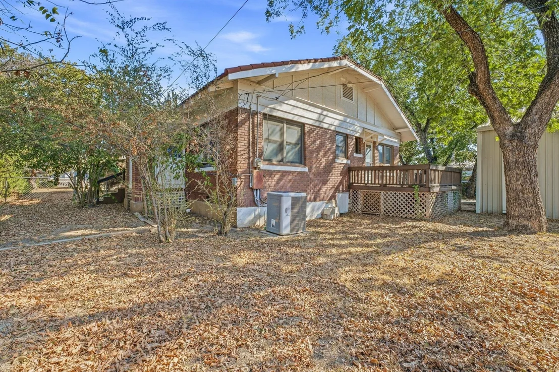 Photo of 924 4th Street