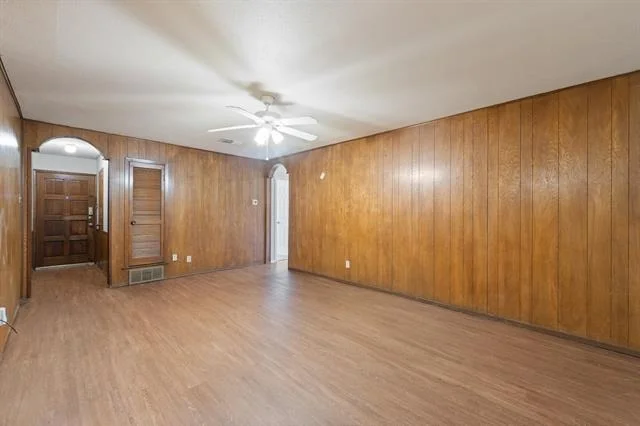 Photo of 541 Sandra Lane