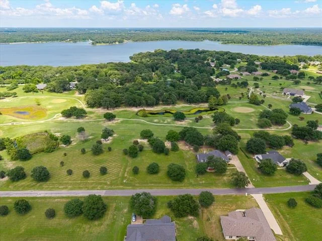 Photo of Lot 33 PR 5940