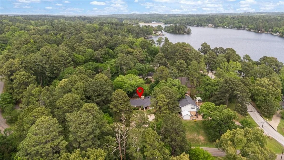 Photo of 1327 BRIDLE PATH Lane