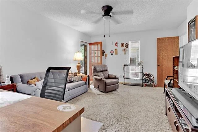 Photo of 321 Lakeview Drive