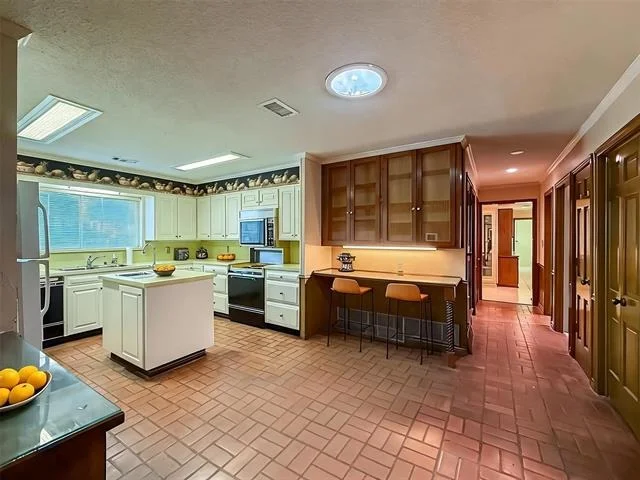 Photo of 13001 Stonebridge Road