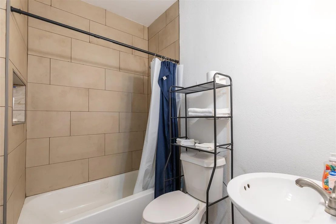 Photo of 1833 N 7th Street