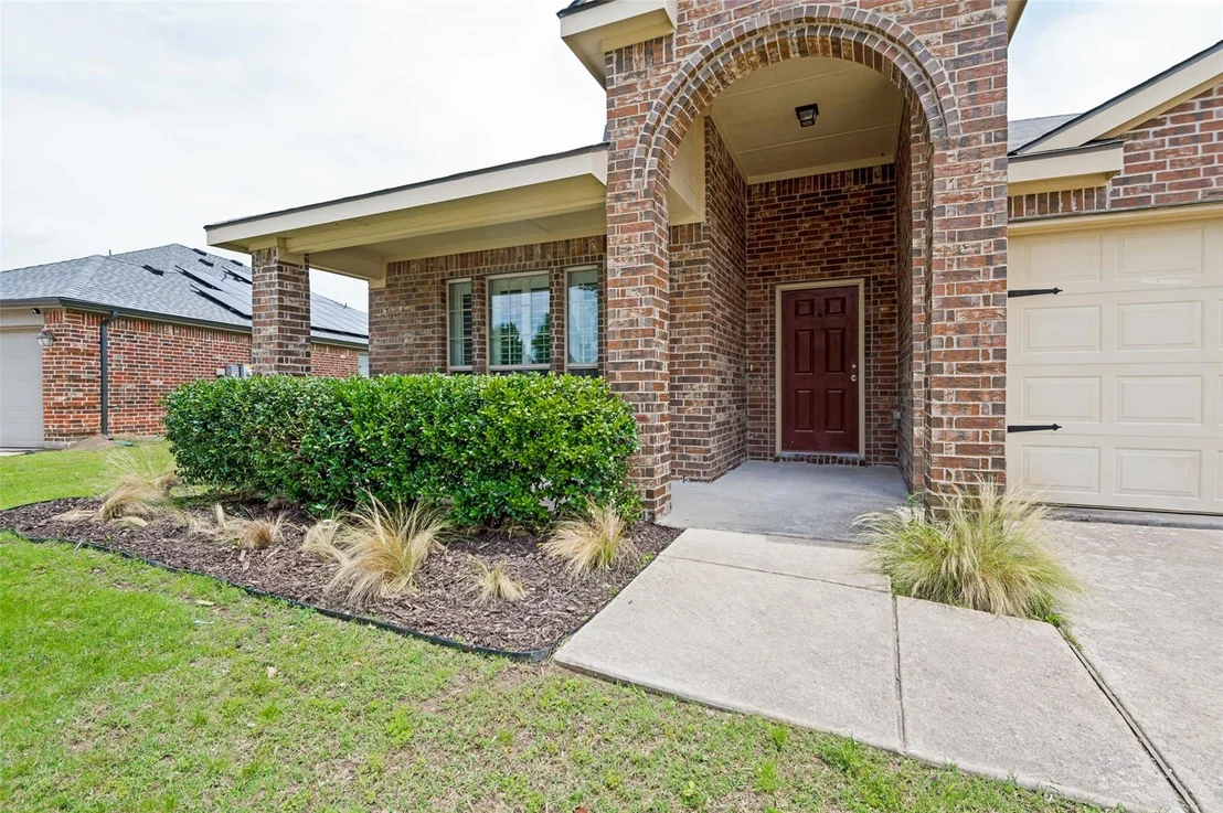Photo of 1097 Luton Drive