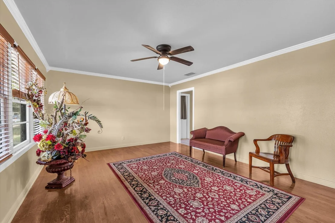 Photo of 1837 Northcrest Drive