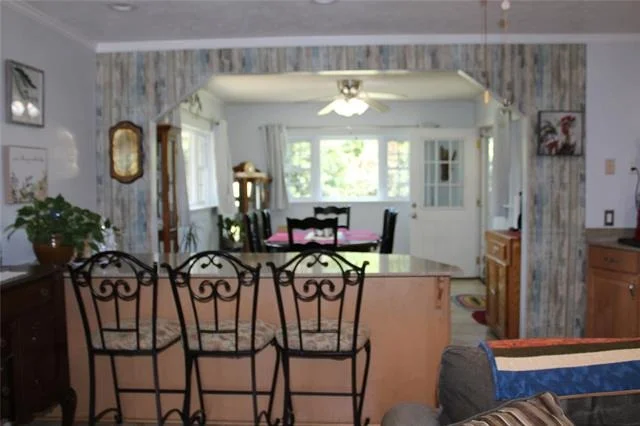 Photo of 208 PARK DR