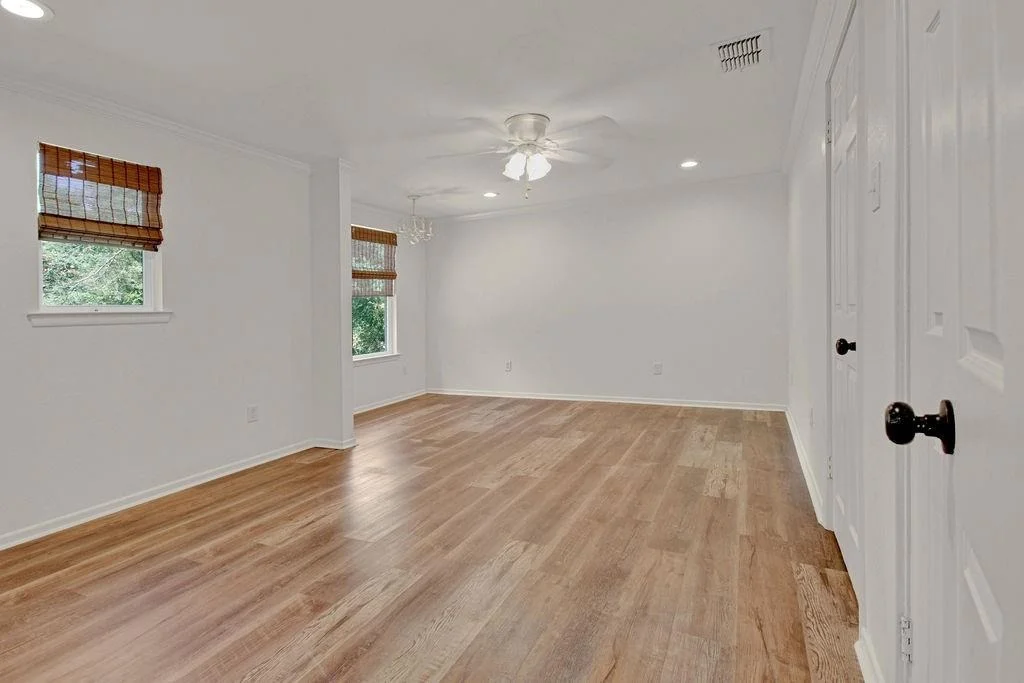 Photo of 224 Hideaway Lane E