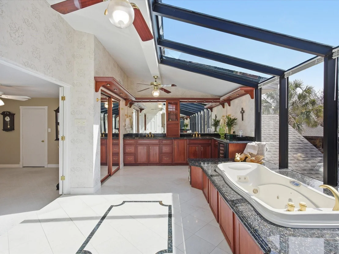Photo of 625 Estates Drive