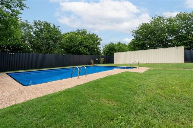 Photo of 139 Moses Manor Drive