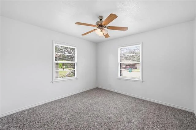 Photo of 305 Avenue I