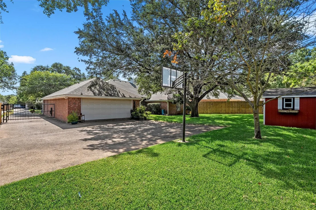 Photo of 1119 Western Ridge Drive