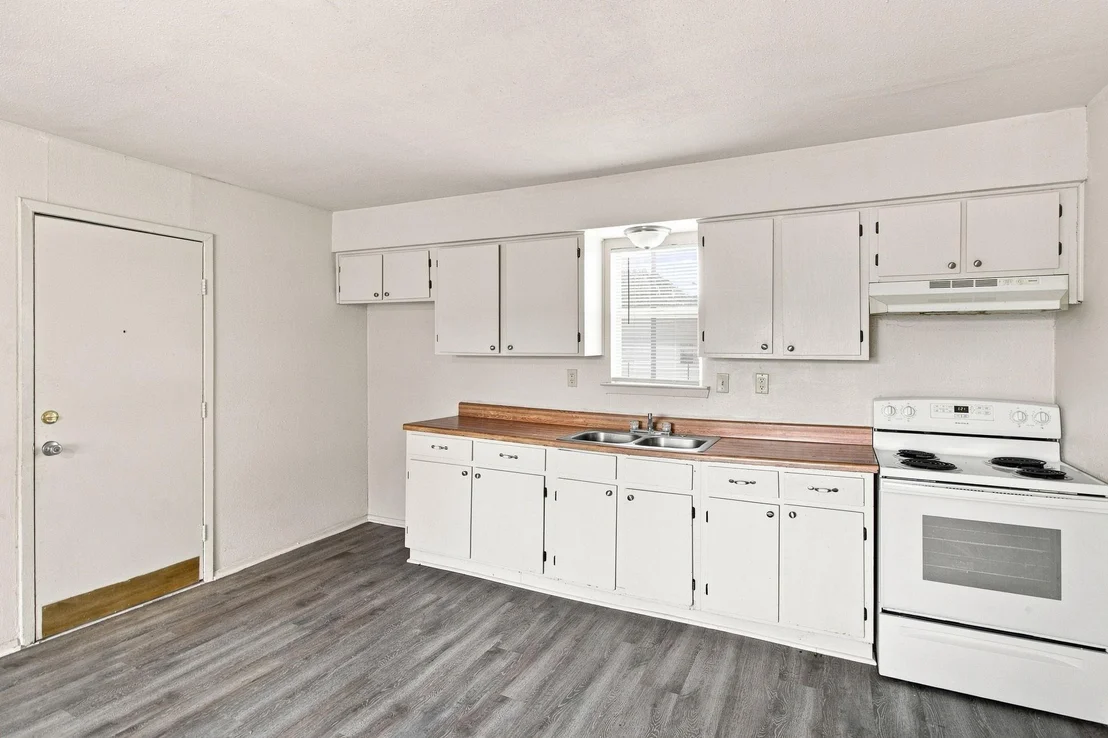 Photo of 1848 Coral Road