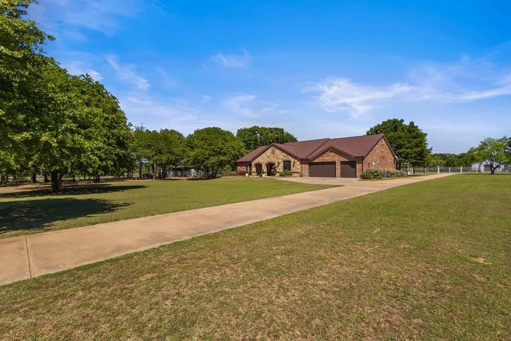 Photo of 17909 Terrace Drive