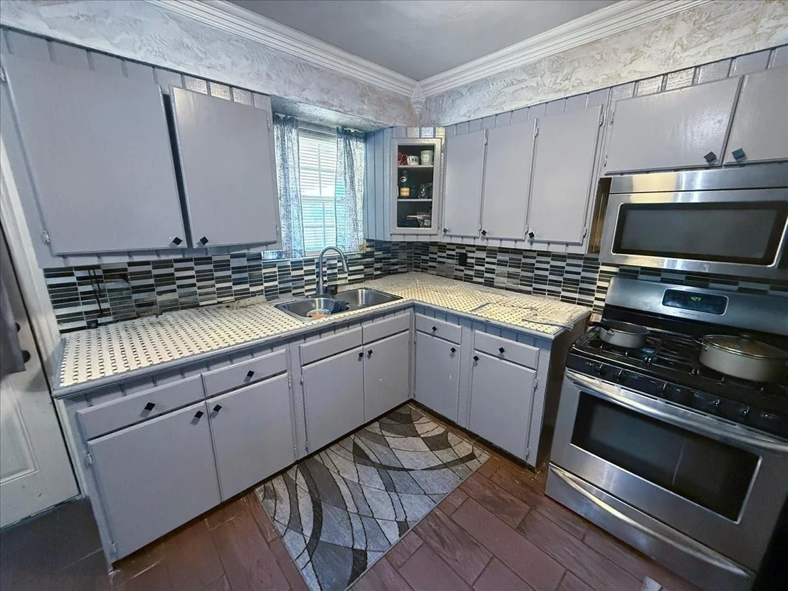 Photo of 705 Parker Circle