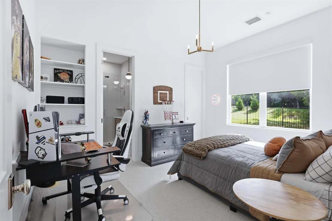 Photo of 425 Abagail Lane