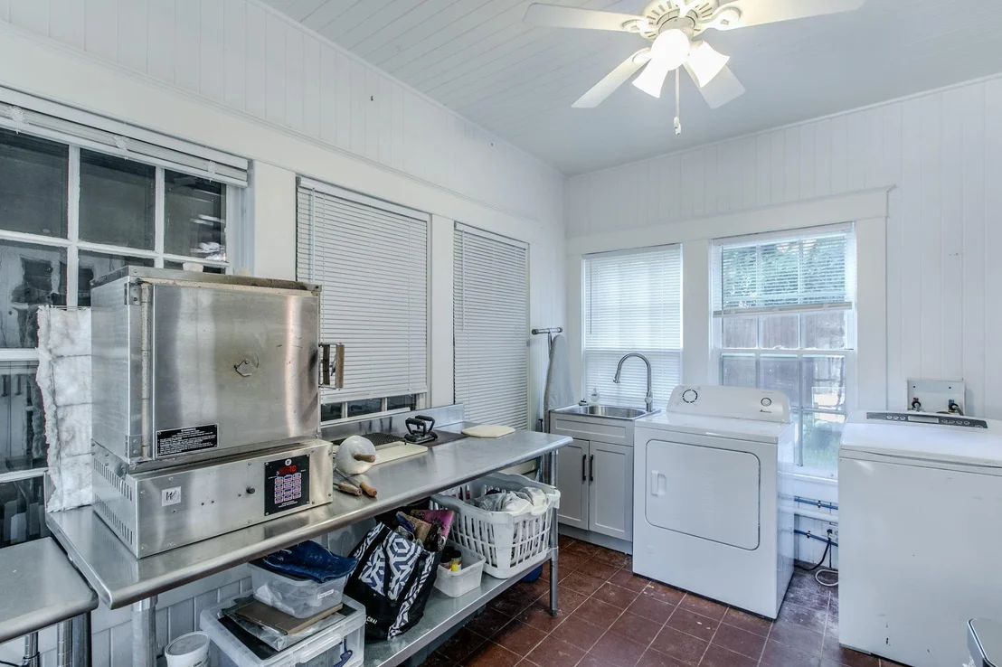 Photo of 2512 Austin Avenue