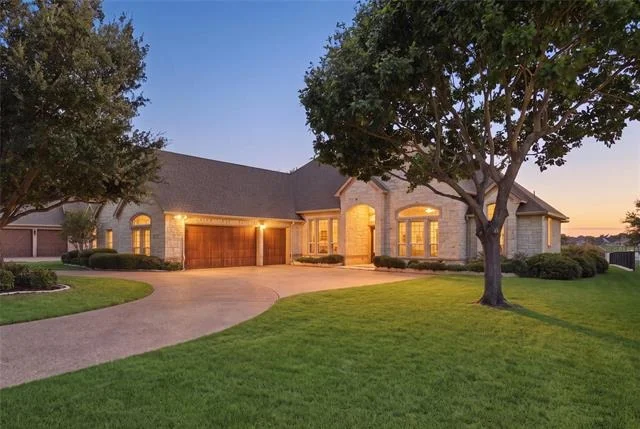 Photo of 2703 Waters Edge Drive