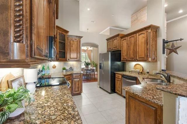 Photo of 806 Marshall Drive