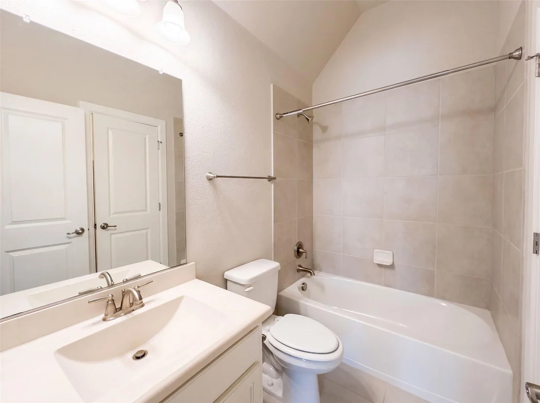 Photo of 965 Touchstone Road